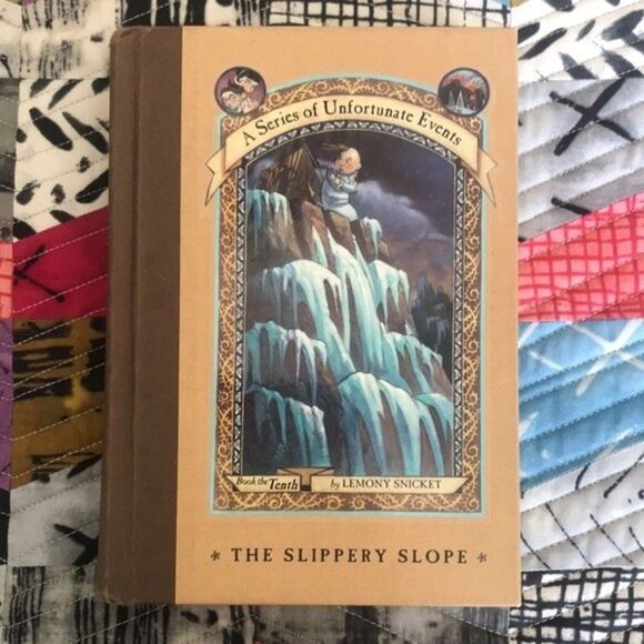 Lemony Snicket A Series of Unfortunate Events Book # 10 - Picture 2 of 6